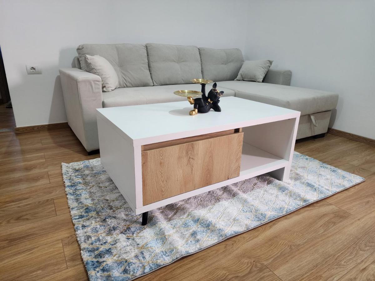 Brana Apartments ساراندا المظهر الخارجي الصورة