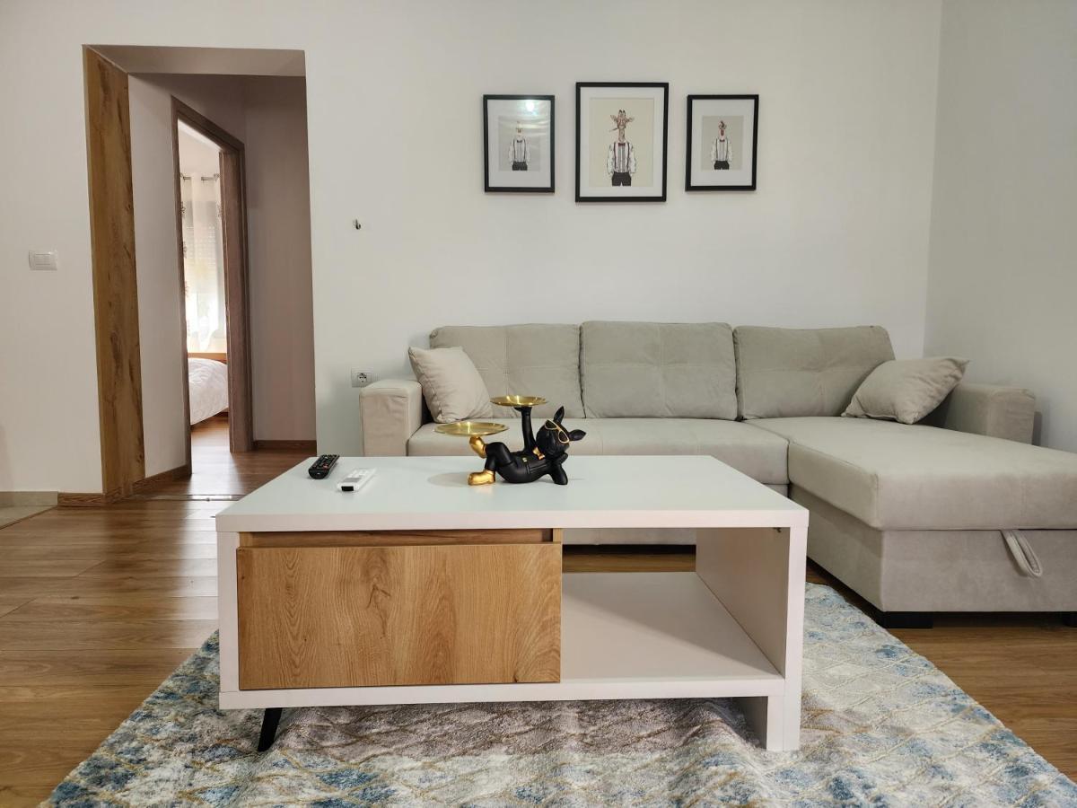 Brana Apartments ساراندا المظهر الخارجي الصورة