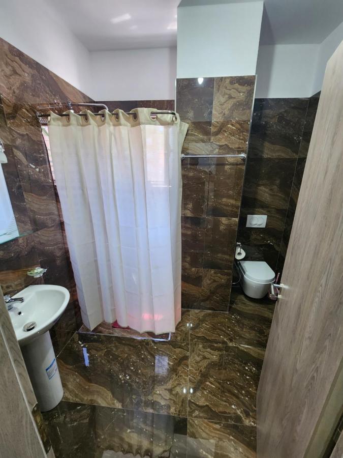 Brana Apartments ساراندا المظهر الخارجي الصورة