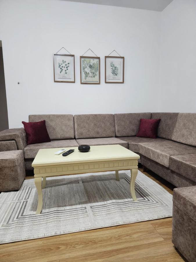 Brana Apartments ساراندا المظهر الخارجي الصورة