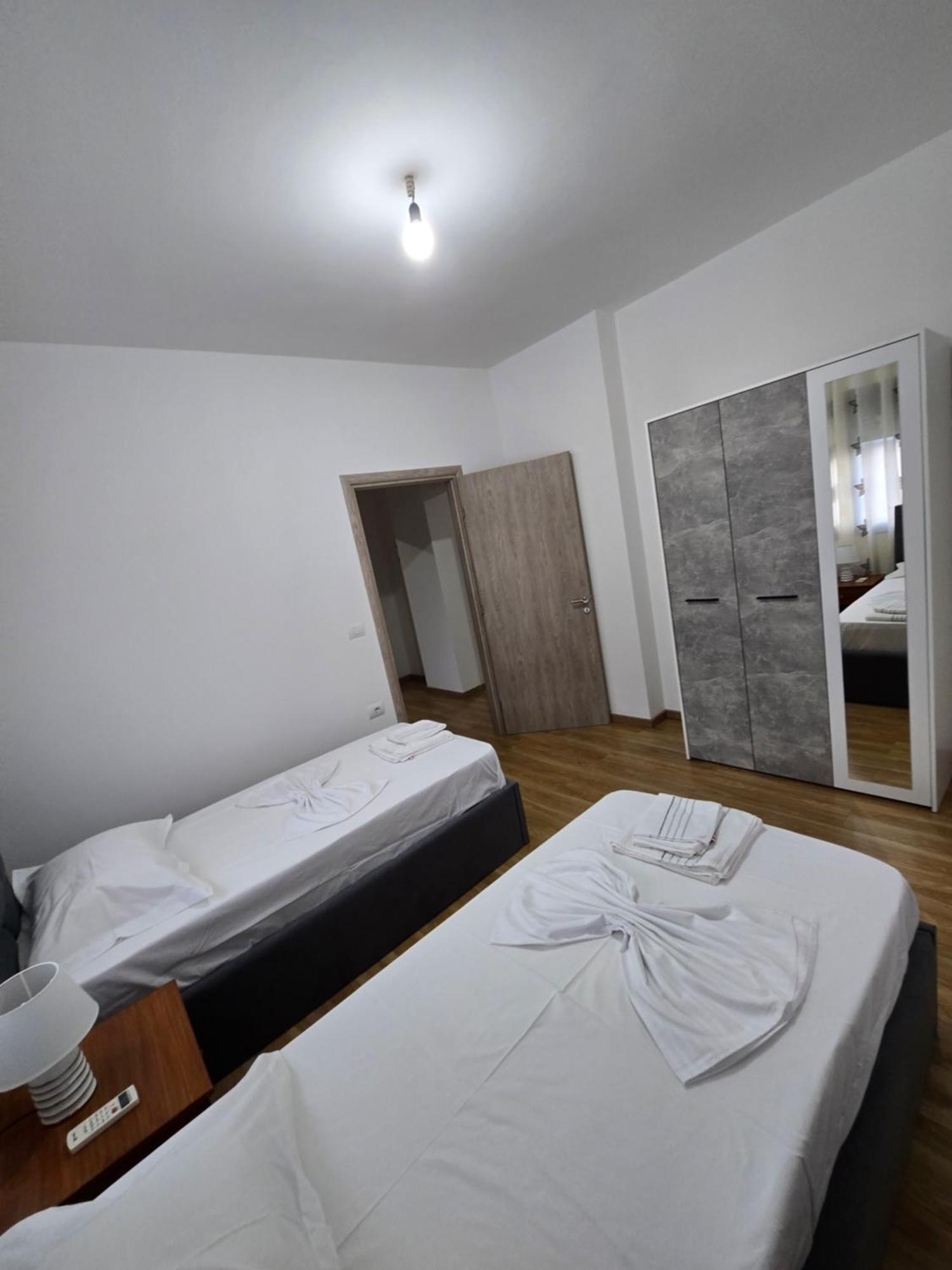 Brana Apartments ساراندا المظهر الخارجي الصورة