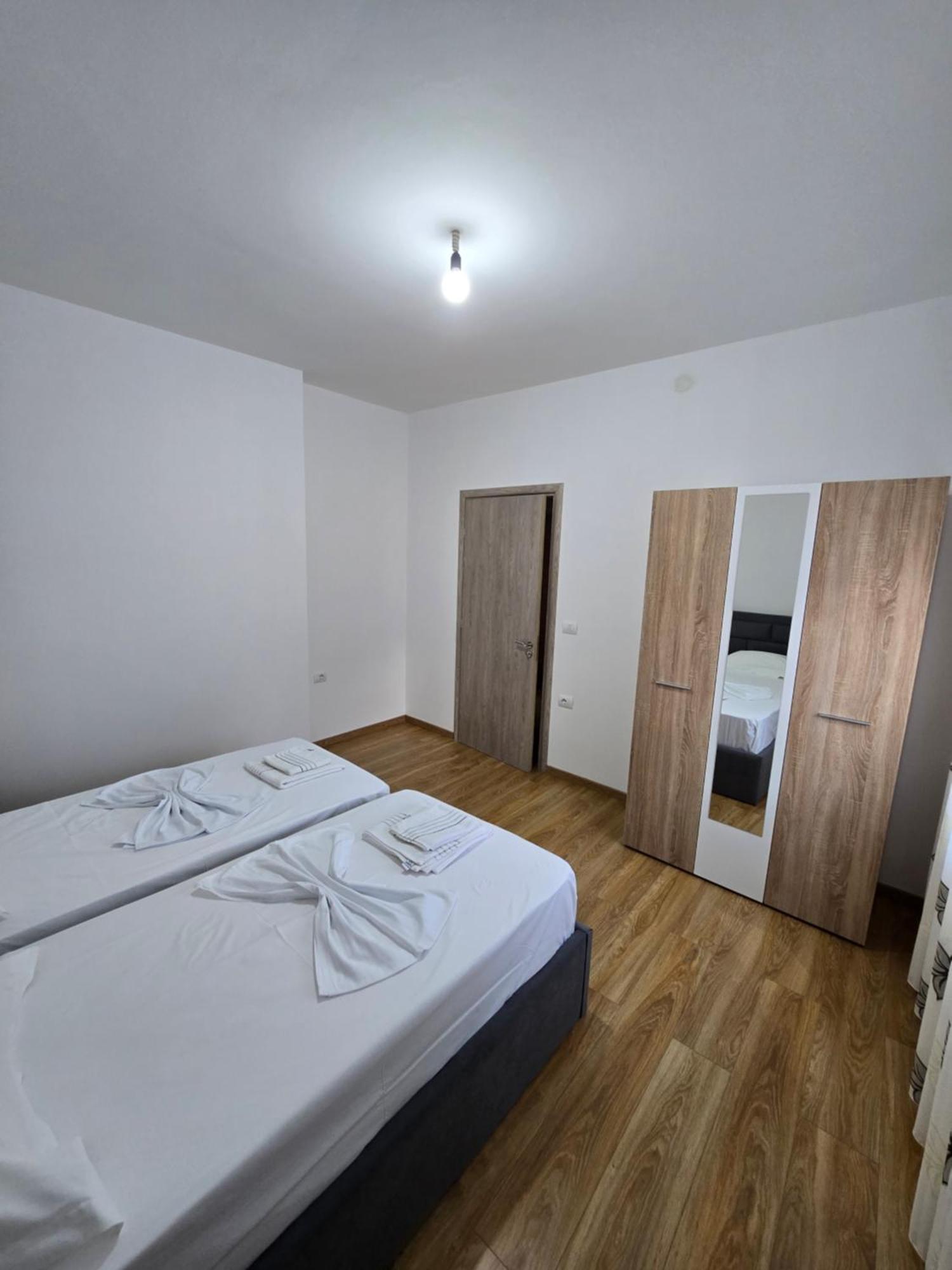 Brana Apartments ساراندا المظهر الخارجي الصورة
