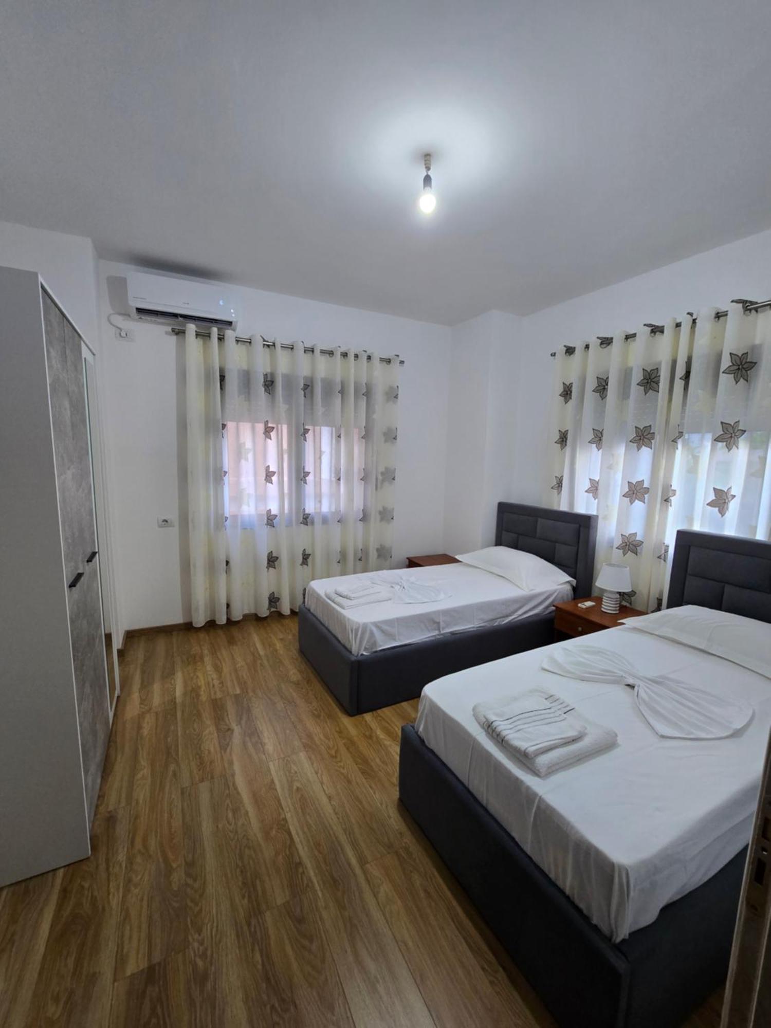Brana Apartments ساراندا المظهر الخارجي الصورة